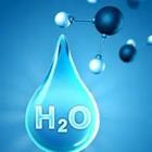 Una gota de agua con H2O escrito en su interior
