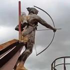 Una figura de un hombre que se parece a Robin Hood